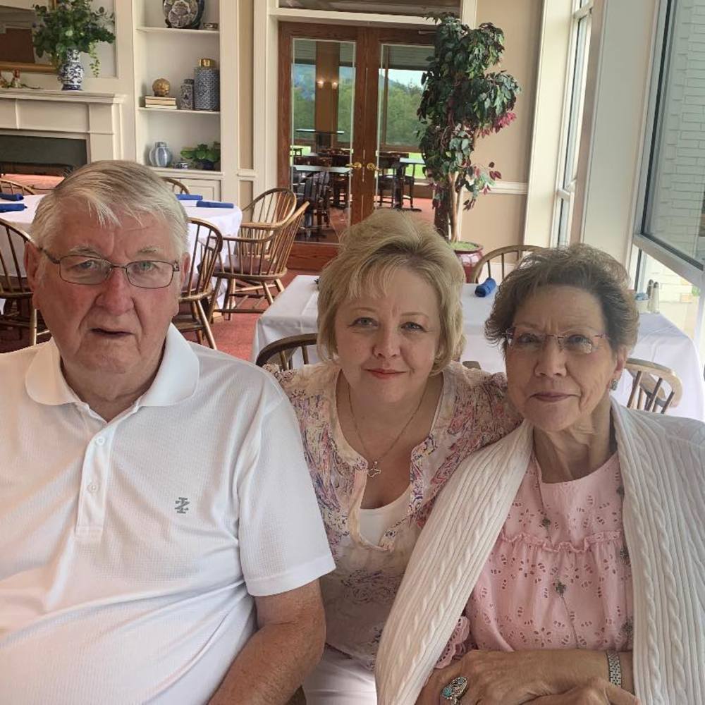 Meet your Posher, Tina